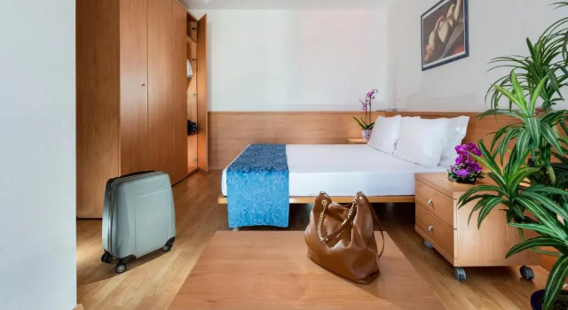 Aparthotel Esperya