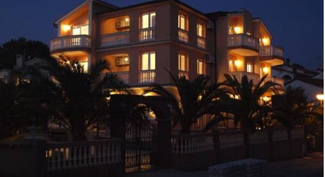 Apartments Canaria, Reserva ahora Apartamento Hoteles en Pula con aparcamiento, Aparcamiento