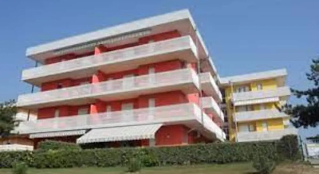 Adorable Flat With Terrace in Bibione - Beahost
