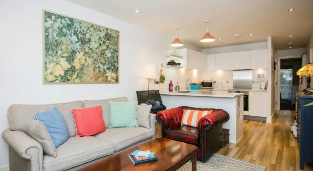 1 Bedroom Flat In Bethnal Green, Varaa Huoneisto Asunnot kohteessa Merseyside, Huoneisto