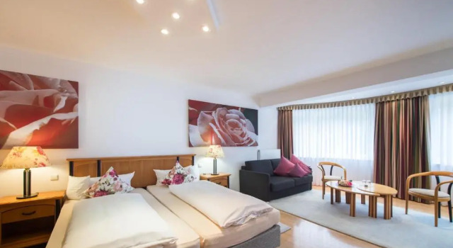 Трёхместный номер Standard Hotelpension Vitalis