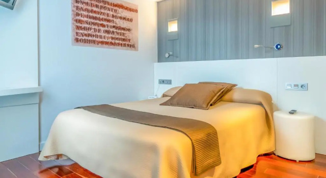 Полулюкс Hotel Apolonia Soria