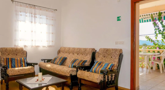 Andjelka (KRK310), Prenota Hotel Hotel a Isole Quarnerine con parcheggio, Parcheggio