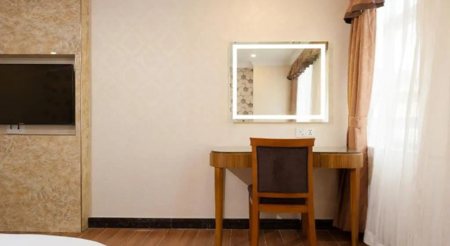 Двухместный номер Standard Guangzhou Compass Hotel