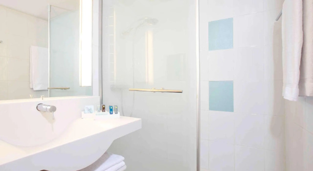 Двухместный номер Classic Novotel Caen Côte de Nacre
