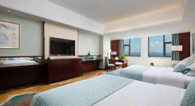 Двухместный семейный номер Standard Howard Johnson Tianmu Lake Plaza Liyang