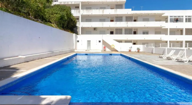 Apartment Farol, Забронировать Апартаменты/квартира Отели Карвоэйру с парковкой, Парковка