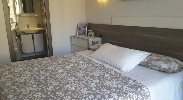 B&B Carolina Napoli-Vomero