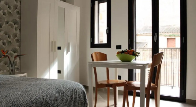 Case Carà 128, Appartamentini nel cuore di Bagheria, Piano Primo, Book Hotel Billige hoteller i Bagheria
