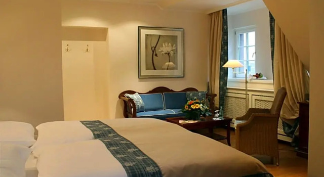Номер Comfort Deidesheimer Hof