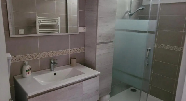 Апартаменты À 200m de la mer super logement Cocoon (parking)