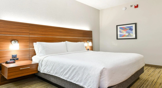 Двухместный номер Standard Holiday Inn Express Hotel & Suites Pigeon Forge by IHG