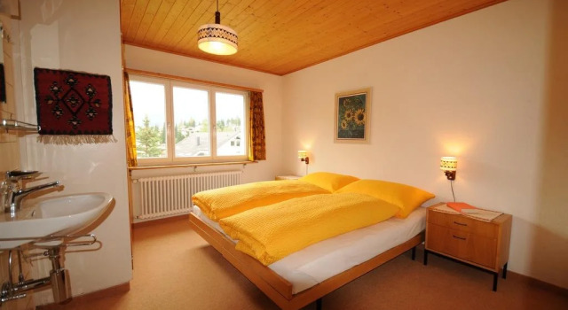 Casa Aurora, Book Hotel Laax 