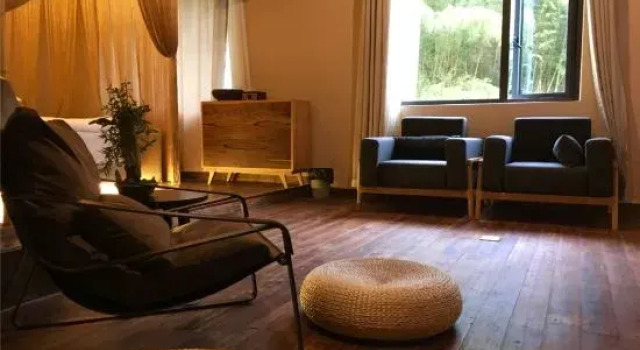 Люкс Deluxe Sanshuige Boutique Hostel