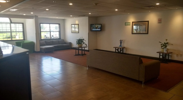 Microtel Inn & Suites by Wyndham Toluca