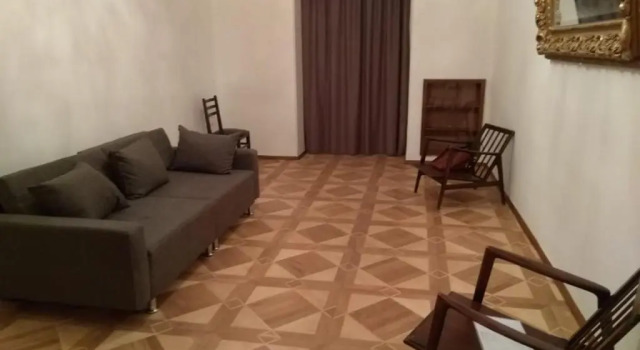 Huge Newly Renovated 3Br In Heart Of Tbilisi, Забронировать Отель Чугурети Тбилиси, рядом с Концертный зал Тбилиси