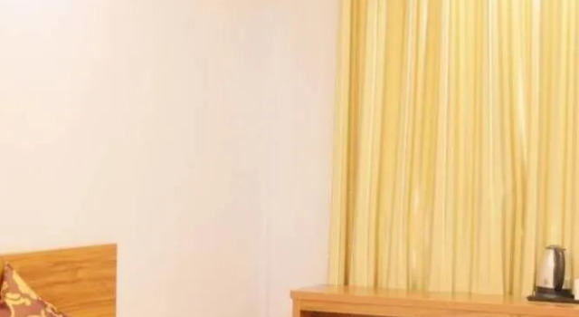 Junru Business Hotel- Qingdao Jinshui Road Branch