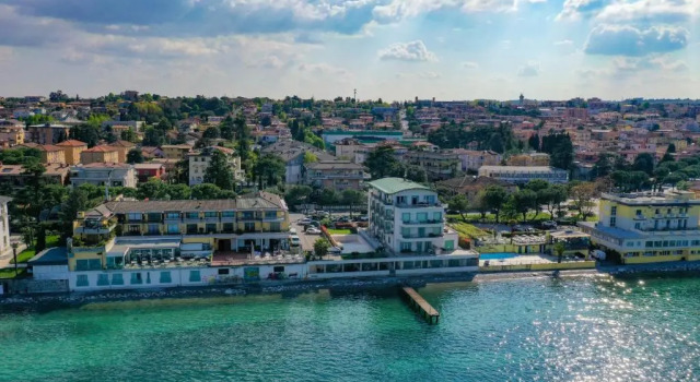 Апартаменты Desenzanoloft – Il Girasole del Lago