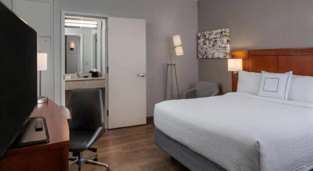 Номер Standard Courtyard by Marriott New Orleans Downtown Near the French Quarter