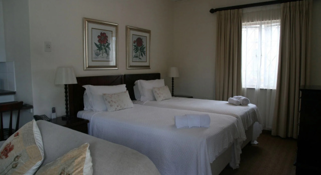Sylvan Grove Guest House, Забронировать Гостевой дом Гостевые дома Умхланга, Гостевой дом