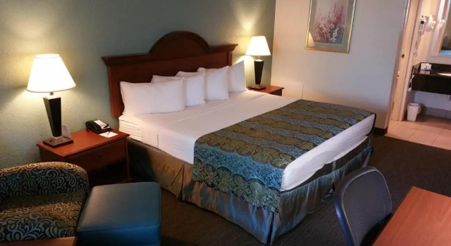 Номер Standard Baymont by Wyndham Sarasota