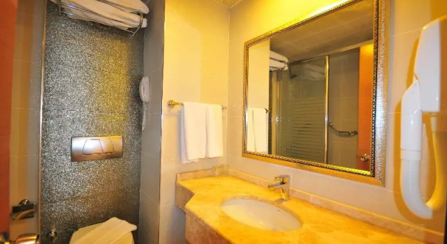 Двухместный номер Standard с балконом и с видом на окрестности Golden Rock Beach