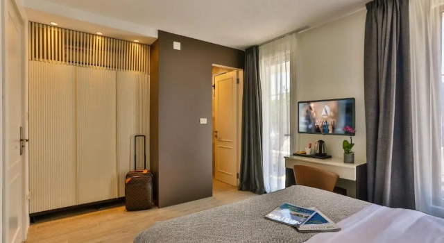 Avanti Hotel & Spa