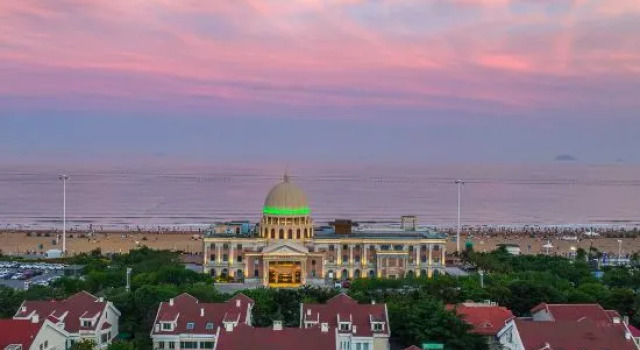 Qingdao Book K Hotel (Stone Old Man Seaside Bathing Beach), Забронировать Отель Бизнес-отели Шаньдун, 4* 5*