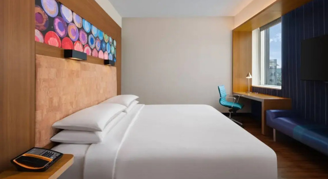 Двухместный номер Standard Aloft by Marriott Bengaluru Outer Ring Road
