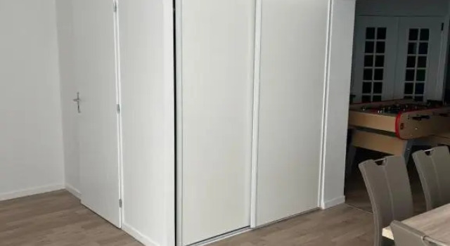 Appartement T4 140 m2 spacieux et calme pour 8 personnes, Buchen Sie Ferienwohnung Esquieze-Sere Languedoc-Roussillon