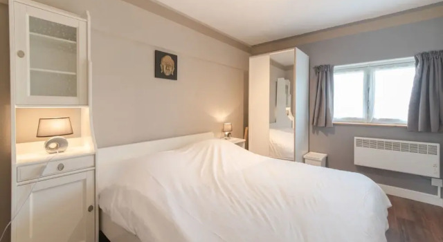Orchidee De Haan in De Haan, Varaa Hotelli Hotellit Brussels pysäköinnillä, Pysäköinti
