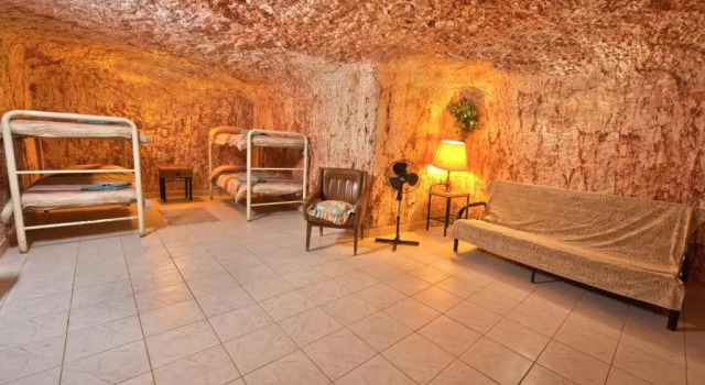 Люкс Radeka Downunder Underground Motel