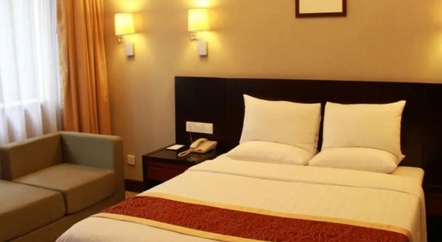 Palm Hotel