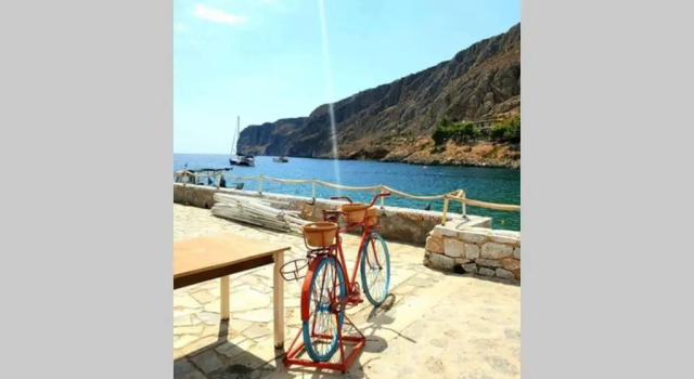 Perimenis Seaside House, Book Hotel Gerolimenas 