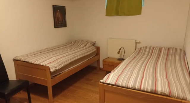 Quiet Duplex of 120 sqm in Historical Center, Забронировать Апартаменты/квартира Брюссель Брюссельский столичный регион, рядом с Церковь де-ла-Шапель