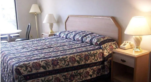 Люкс Celebration Inn