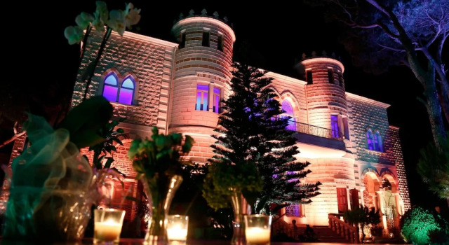 Lemir Faisal Arslan Stay at the Museum, Prenota Hotel Hazmieh 