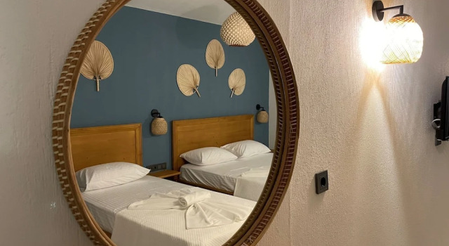 Standard Triple room Venus Otel Datça