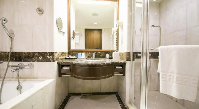 Четырёхместный семейный номер Standard Evergreen Plaza Hotel - Tainan