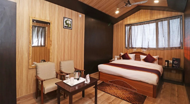 OYO 14559 The Gharonda, Rezervovat Hotel Nainital Uttarakhand