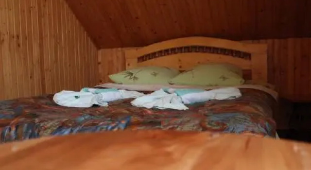 Eco-hata, Prenota Affittacamere Hotel a Ivano-Frankovsk con parcheggio, Parcheggio