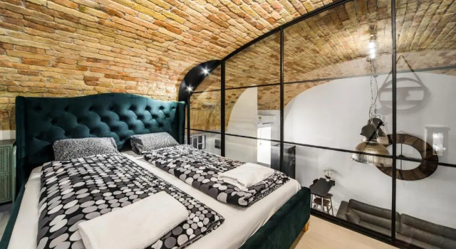 Апартаменты KIRÁLY 28 fsz CENTER 2 BEDROOM APARTMENT WITH AIRCON