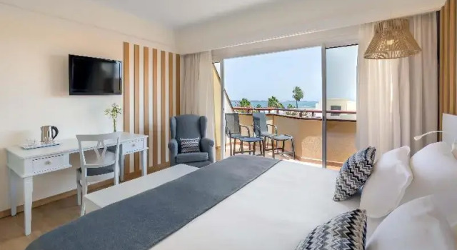 Двухместный номер Standard с балконом и с частичным видом на море Barceló Corralejo Bay - Только для взрослых