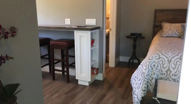 Andrea's Hidden Cottage, Забронировать Дом для отпуска Сонома Wine Country - Northern California, рядом с Туристическое бюро округа Сонома-Вэлли