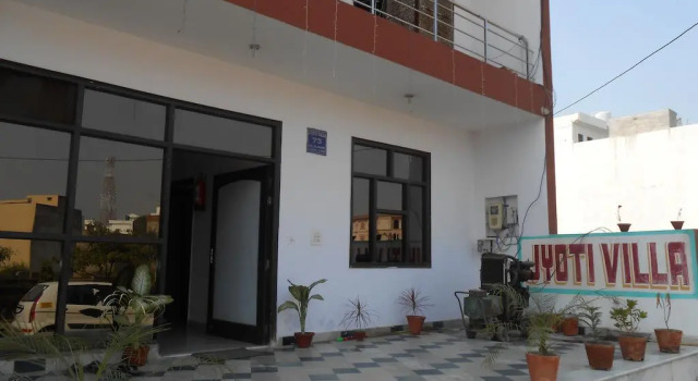 Hotel Jyoti Villa, Забронировать Отель Агра штат Уттар-Прадеш