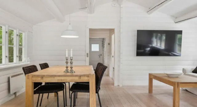 4 Star Holiday Home in Dronningmolle, Book Vacation Home Dronningmolle 