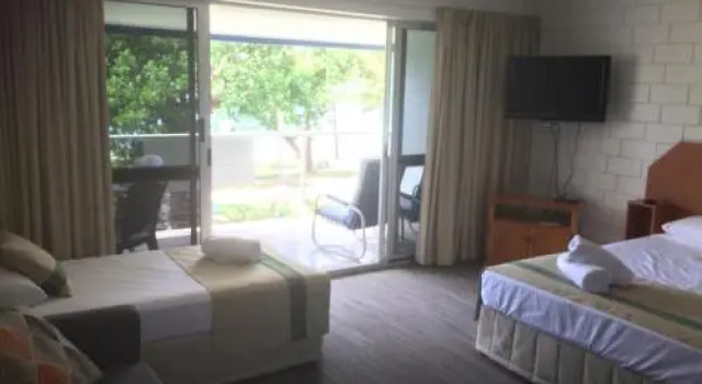 Whitehaven Beachfront Holiday Units, Забронировать Отель Отели Эрли-Бич 4 звезды, рядом с Рынок пляжа Эйрли, 4*