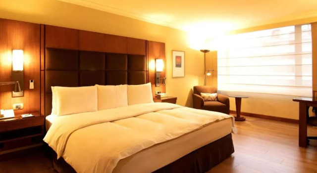 Двухместный номер Premier Swissotel Quito