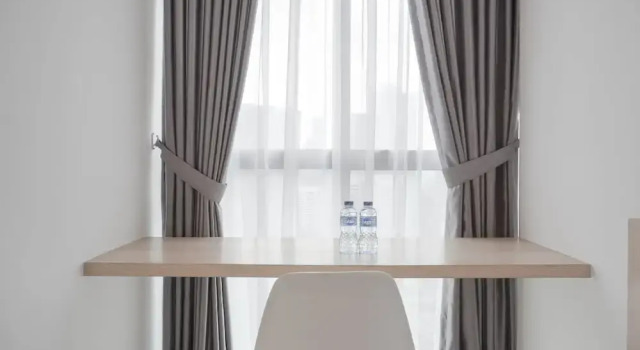 Студия Comfort And Warm Studio At Ciputra World 2 Apartment