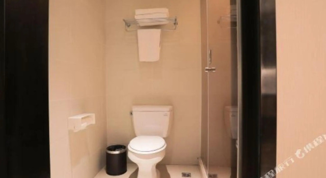 Xincheng Hotel, Book Hotel Hoteller i Altay med parkering, Parkering